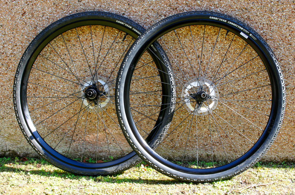 Alloy best sale disc wheelset